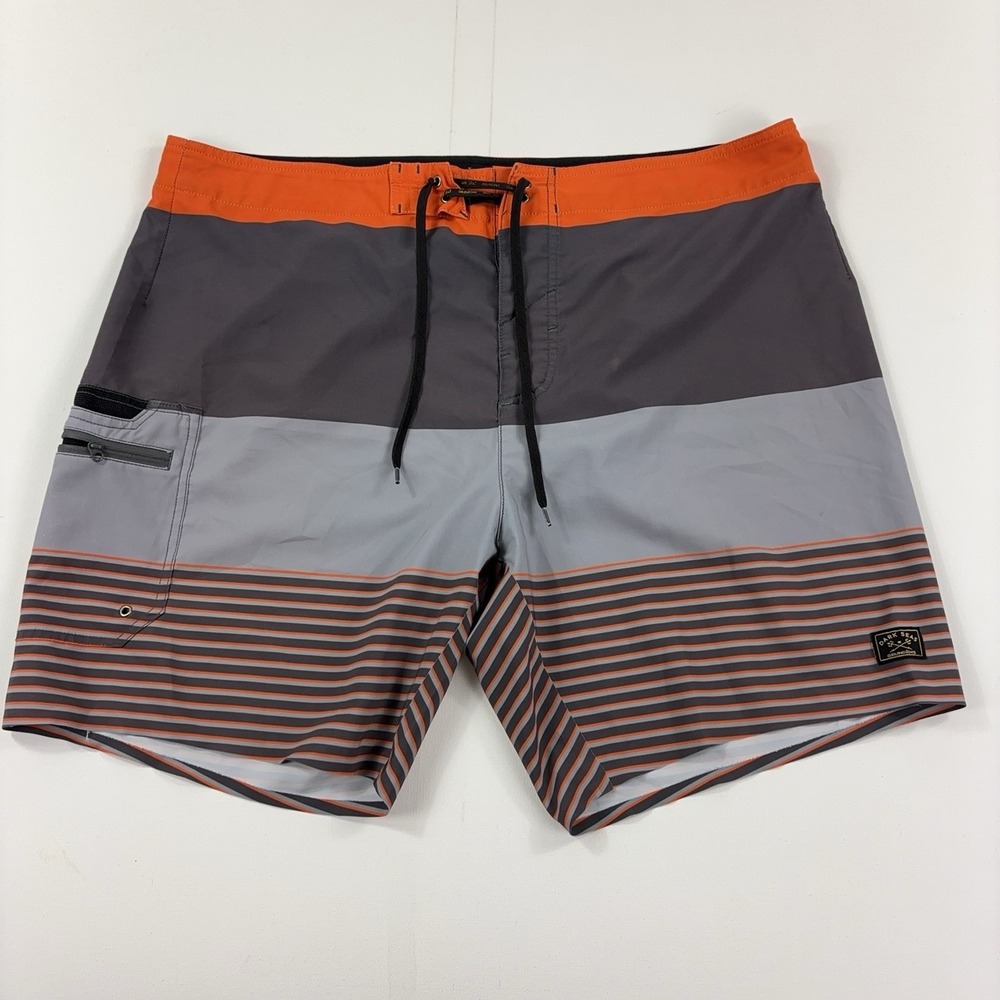 Dark Seas Grundens Board Shorts Mens 40 Gray Stripe Swim Trunks Stretch Surf